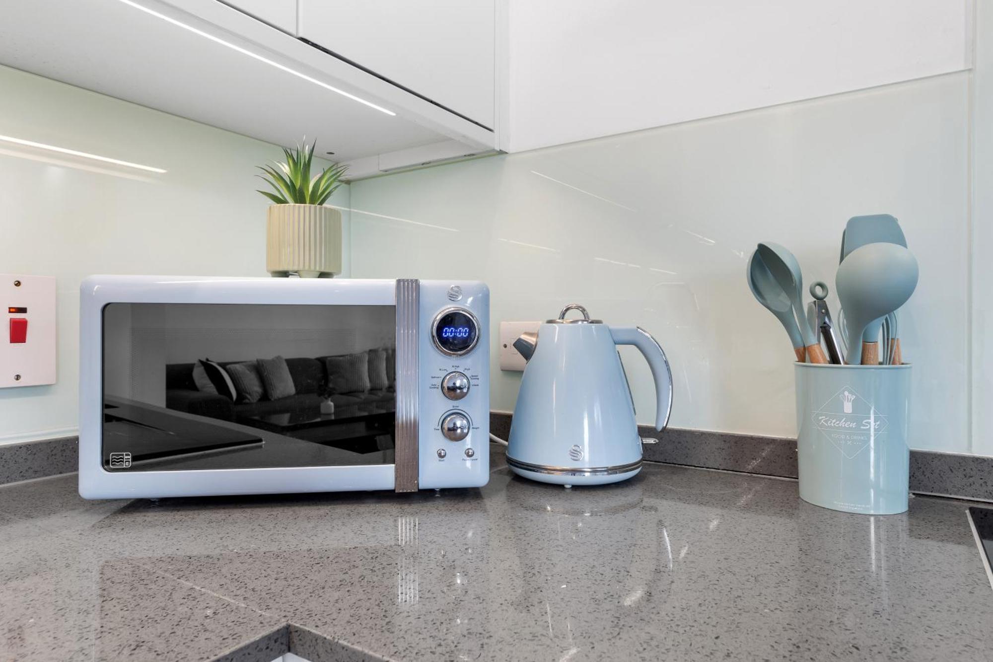 Luxury 4 Bedroom Flat With Stunning Shard View From Terrace In Central London! Next To Station, Sleeps 9 Buitenkant foto