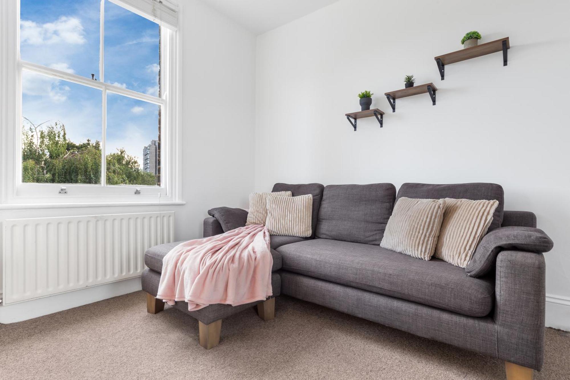 Luxury 4 Bedroom Flat With Stunning Shard View From Terrace In Central London! Next To Station, Sleeps 9 Buitenkant foto