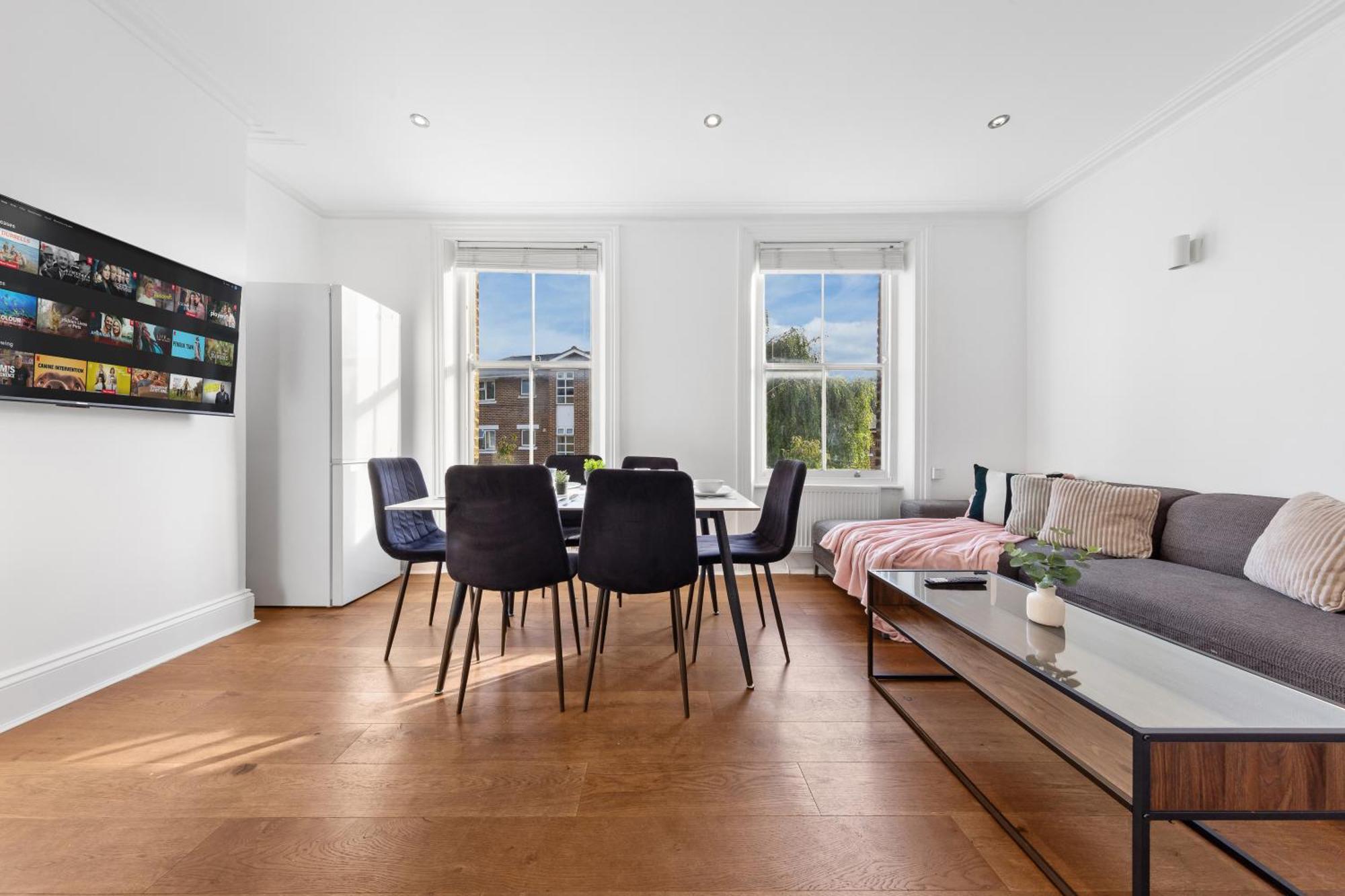 Luxury 4 Bedroom Flat With Stunning Shard View From Terrace In Central London! Next To Station, Sleeps 9 Buitenkant foto
