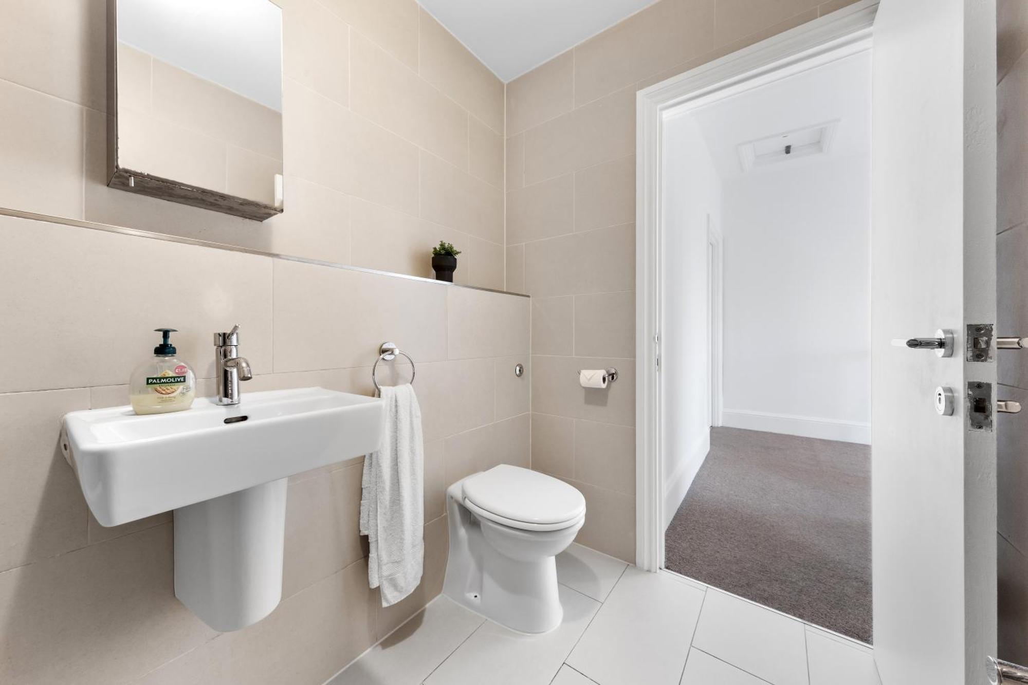 Luxury 4 Bedroom Flat With Stunning Shard View From Terrace In Central London! Next To Station, Sleeps 9 Buitenkant foto