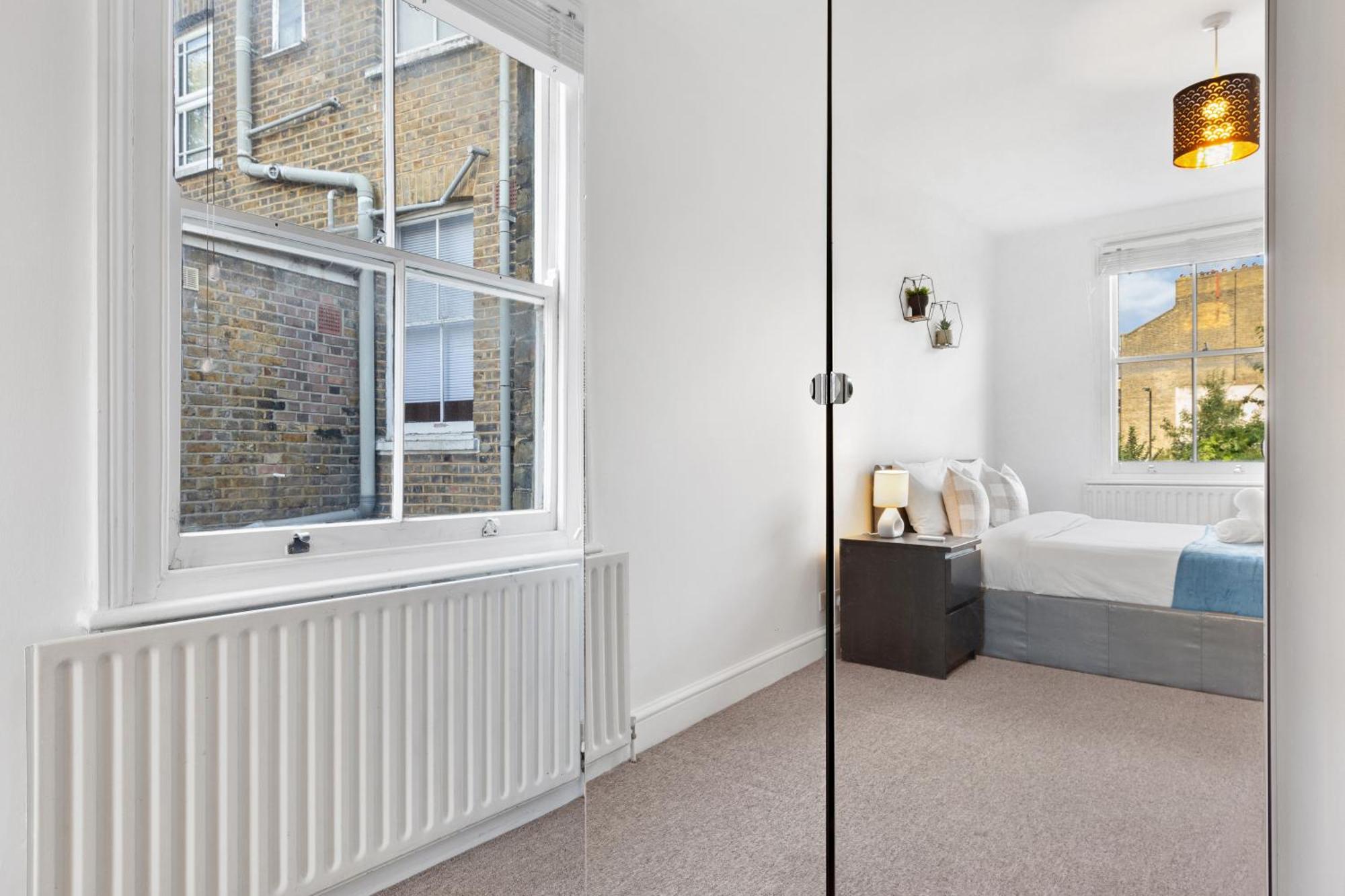 Luxury 4 Bedroom Flat With Stunning Shard View From Terrace In Central London! Next To Station, Sleeps 9 Buitenkant foto